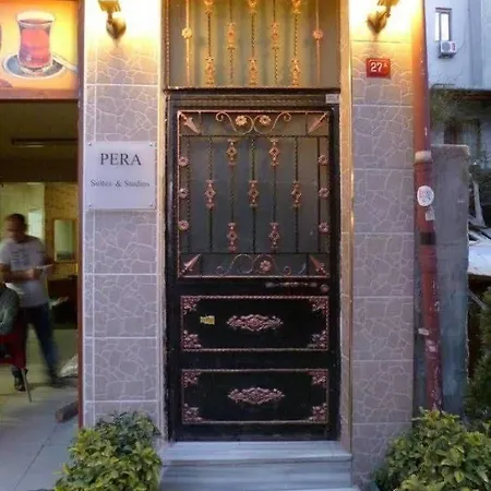 Hotel Pera & *